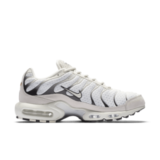 AIR MAX PLUS