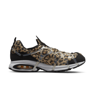 Air Kukini SE "Kumquat and Action Red" (DJ6418-001) Lansman Tarihi