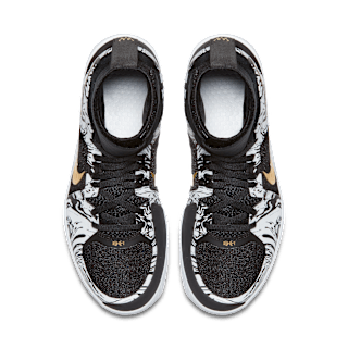 WMNS NIKECOURT FLARE