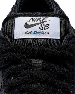 วันเปิดตัว Nike SB Dunk Low x Bluetile "Pitch Blue and Black (IQ1323-001)