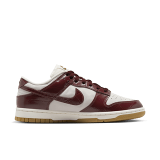 วันเปิดตัว Dunk Low LX "Dark Team Red and Phantom" ผู้หญิง (FJ2260-004)