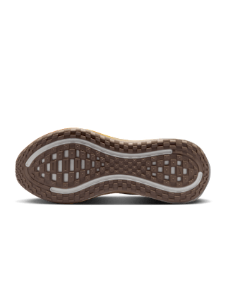 Vomero Plus ‚Desert Camo and Ceramic‘ (IV4522-200) – datum uvedení