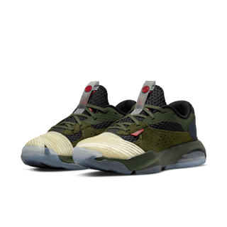 วันเปิดตัว Jordan Air 200E "Carbon Green and University Red" (DQ6385-360)