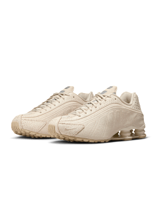 Shox R4 'Natural and Metallic Silver' (IO4544-100) 發售日期