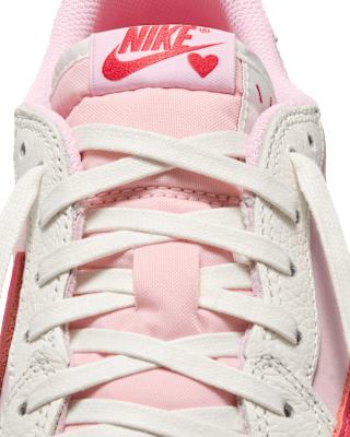 Air Jordan 1 低筒鞋 x Travis Scott 'Shy Pink and Tropical Pink' (IQ7604-101) 發售日期
