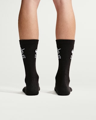 Fecha de lanzamiento de las calcetas Nike Everyday Elevated x Social Status (3 pares) (IU1059-900)