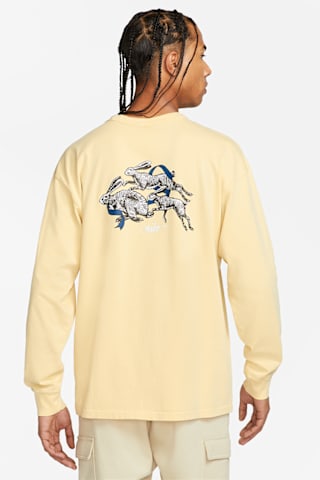 วันเปิดตัว Chinese New Year Apparel Collection