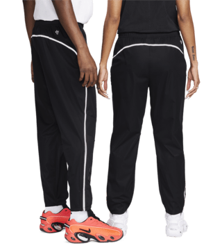 วันเปิดตัว NOCTA Basketball Apparel Collection