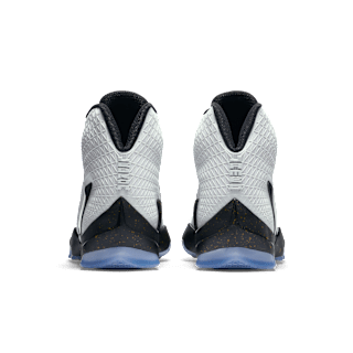 LEBRON XIII ELITE