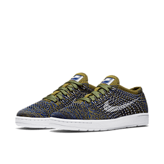 WMNS TENNIS CLASSIC ULTRA FLYKNIT