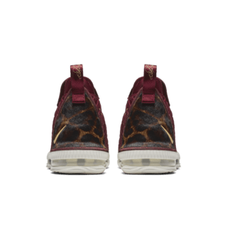 Lebron 16 King 'Team Red & Metallic Gold' Release Date