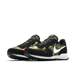 WMNS INTERNATIONALIST