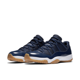 AIR JORDAN XI LOW
