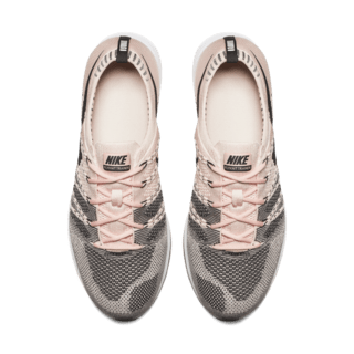 FLYKNIT TRAINER