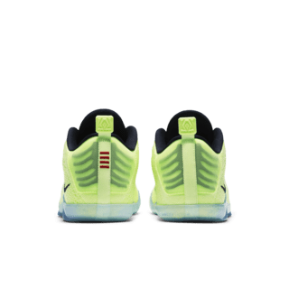 KOBE XI ELITE LOW GHOST OF CHRISTMAS PAST