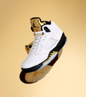 Air Jordan 11 Retro Low 'White & Metallic Gold' Release Date. Nike SNKRS