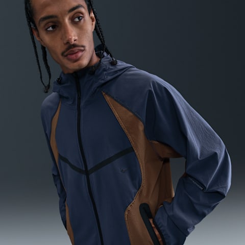 Мужская ветровка Nike Tech Dri-FIT Woven Windrunner свободного кроя в стиле колор-блок, цвет: Синий / Коричневый