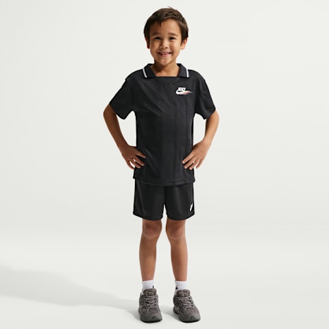 Детский комплект Nike Sportswear Victory Lap из 2 предметов с сетчатыми шортами, цвет: Чёрный