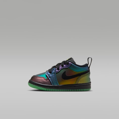 Детские кроссовки Jordan 1 Low SE "Magic Ball" Shoes, цвет: Чёрный / Зелёный