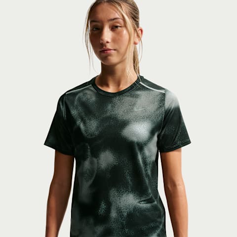 Детский беговой топ с коротким рукавом Nike Miler Dri-FIT, цвет: Чёрный