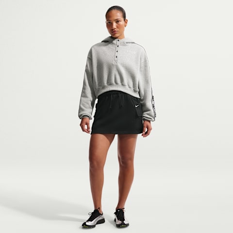Женская флисовая мини-юбка карго Nike Sportswear Phoenix Fleece со средней посадкой, цвет: Чёрный / Молочный