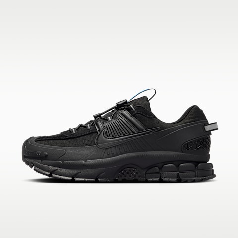 Мужские зимние кроссовки Nike Zoom Vomero Roam, цвет: Чёрный / Синий