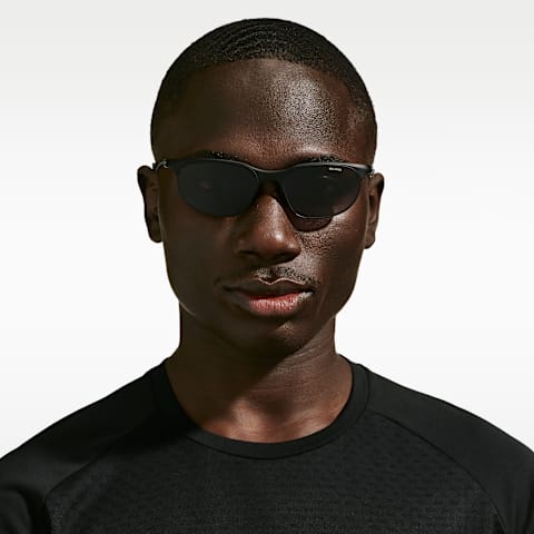 Солнцезащитные очки Nike Airelon Impact, цвет: Чёрный / Серый