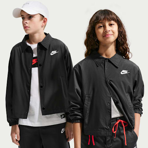 Детская куртка Nike Sportswear Club Repel Coaches', цвет: Чёрный / Белый