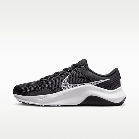 Женские кроссовки Nike Legend Essential 3 Next Nature Workout Shoes