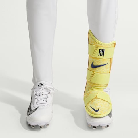 Мужские кроссовки Nike Vapor Elite "Ronald Acuña Jr" Baseball Batter's Leg Guard (Right-Hand Hitter)