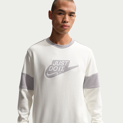 Nike スポーツウェア クラブ