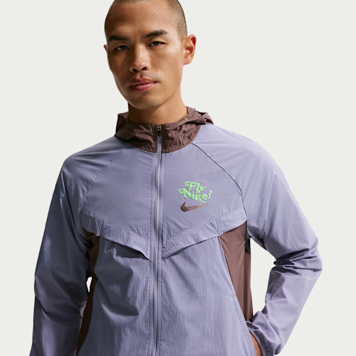 ナイキ ストライド "Fly Nike"