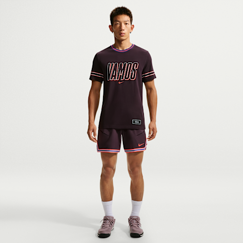 Nikeコート スラム