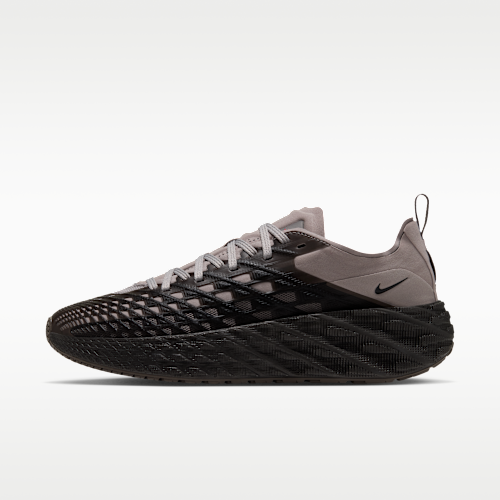 Nike Ava Edge