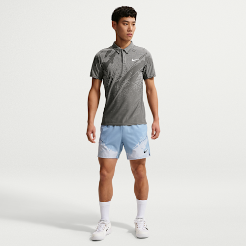 Nikeコート スラム