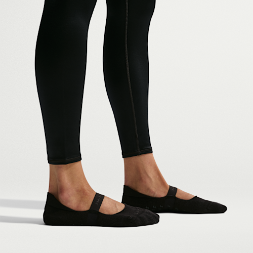 NikeSKIMS