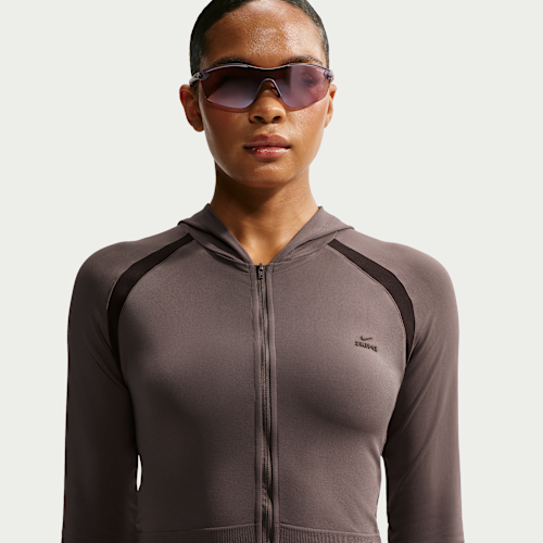 NikeSKIMS ストレッチニット