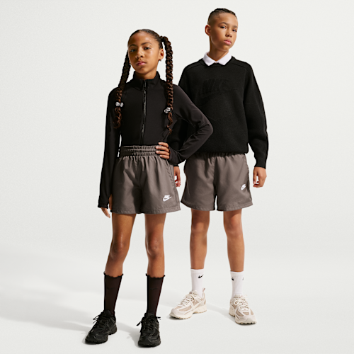 Nike Sportswear Club
