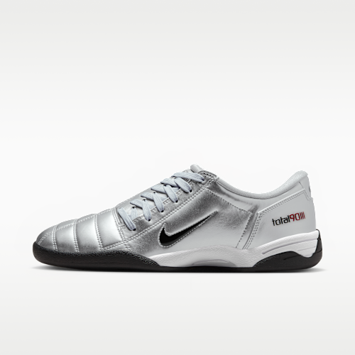 Nike Total 90