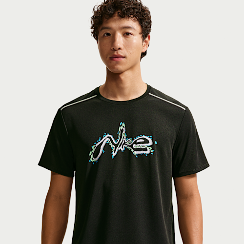 Nike マイラー
