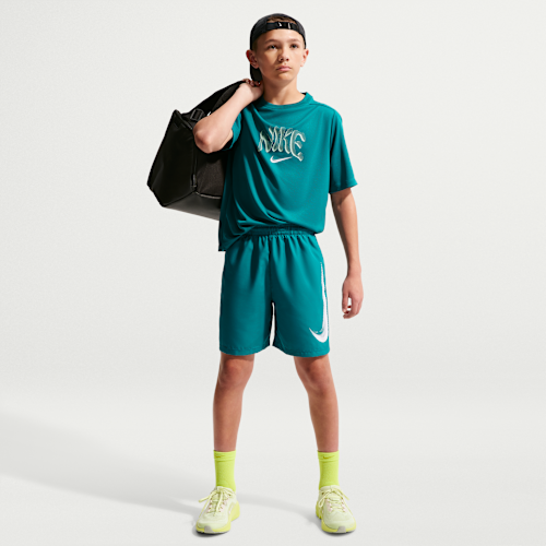Nike マルチ リフレッシュ