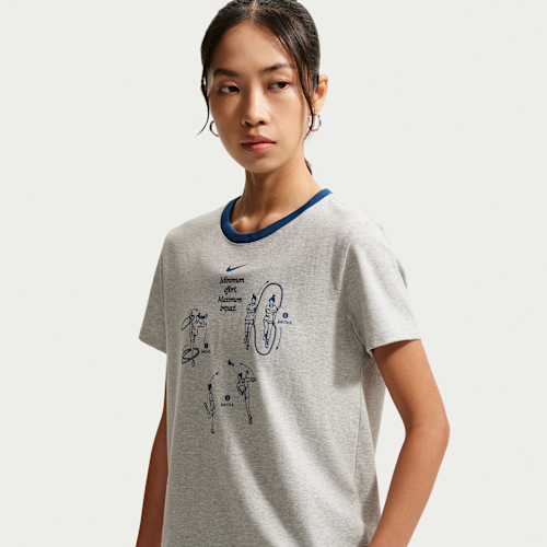 Nike スポーツウェア クラブ