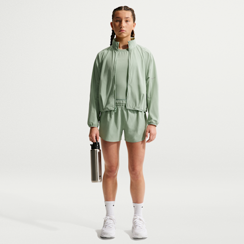 Nike MAVN