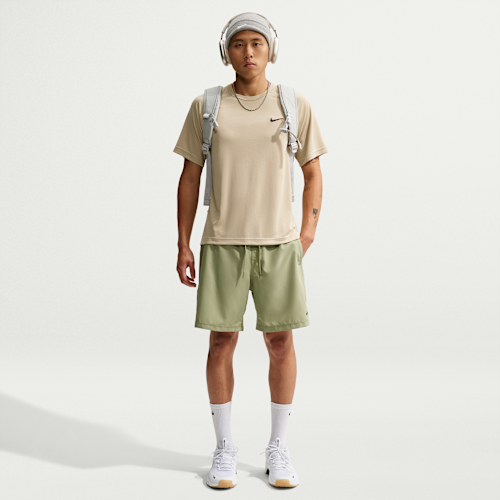 ナイキ Dri-FIT フォーム