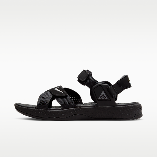 ACG エア デシューツ+