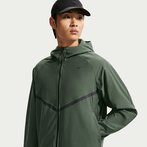 Nike Tech