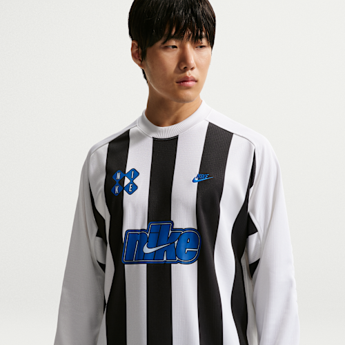 Nike スポーツウェア クラブ