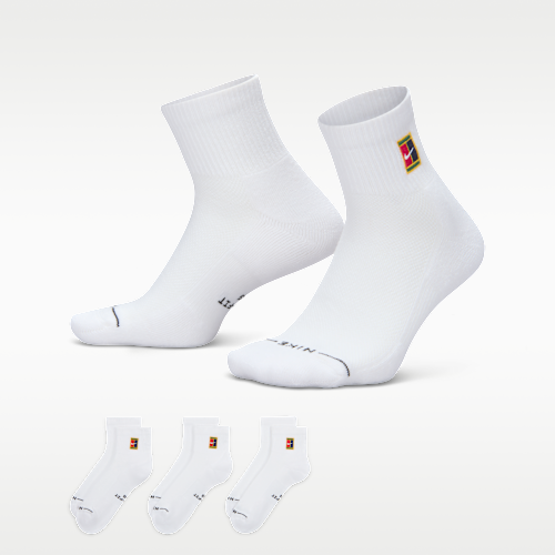 Nike Everyday Elevated