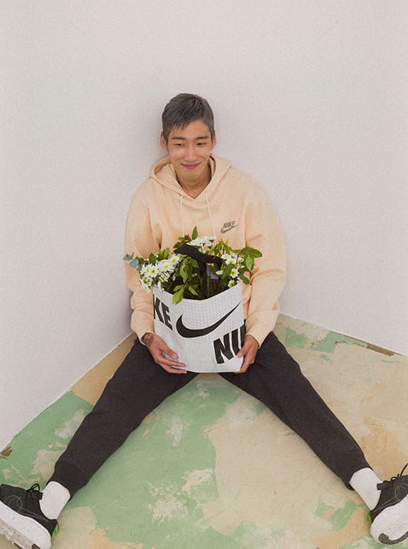 유기견을 키우면서 모든 생명의 소중함을 느끼게 되었다는 아이반.