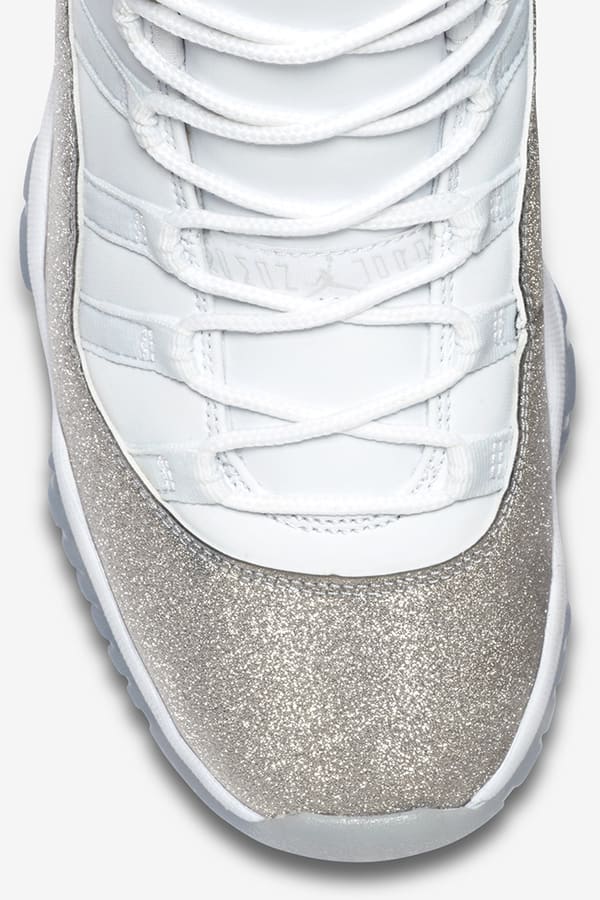 Glitter 11s hotsell